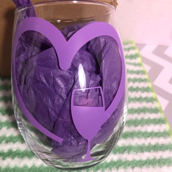 2-HANDMADE by Me- wine glasses! “WineMonitor”& Heart n wine glass design - Picture 3 of 3